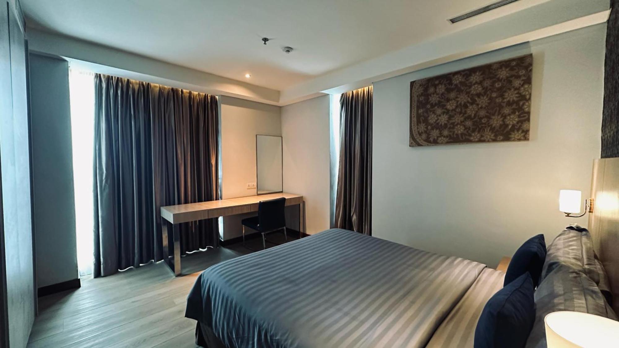 The H Tower Rasuna Suites Kuningan Jakarta By Villaloka Exterior foto